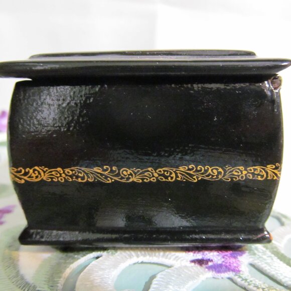 Russian Black Lacquer Box Tale of Tsar Saltan Swan Princess Mstera Signed - Picture 12 of 16